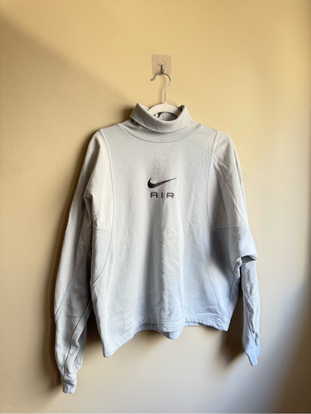 Nike Air Mock Neck Sweatshirt / Pullover